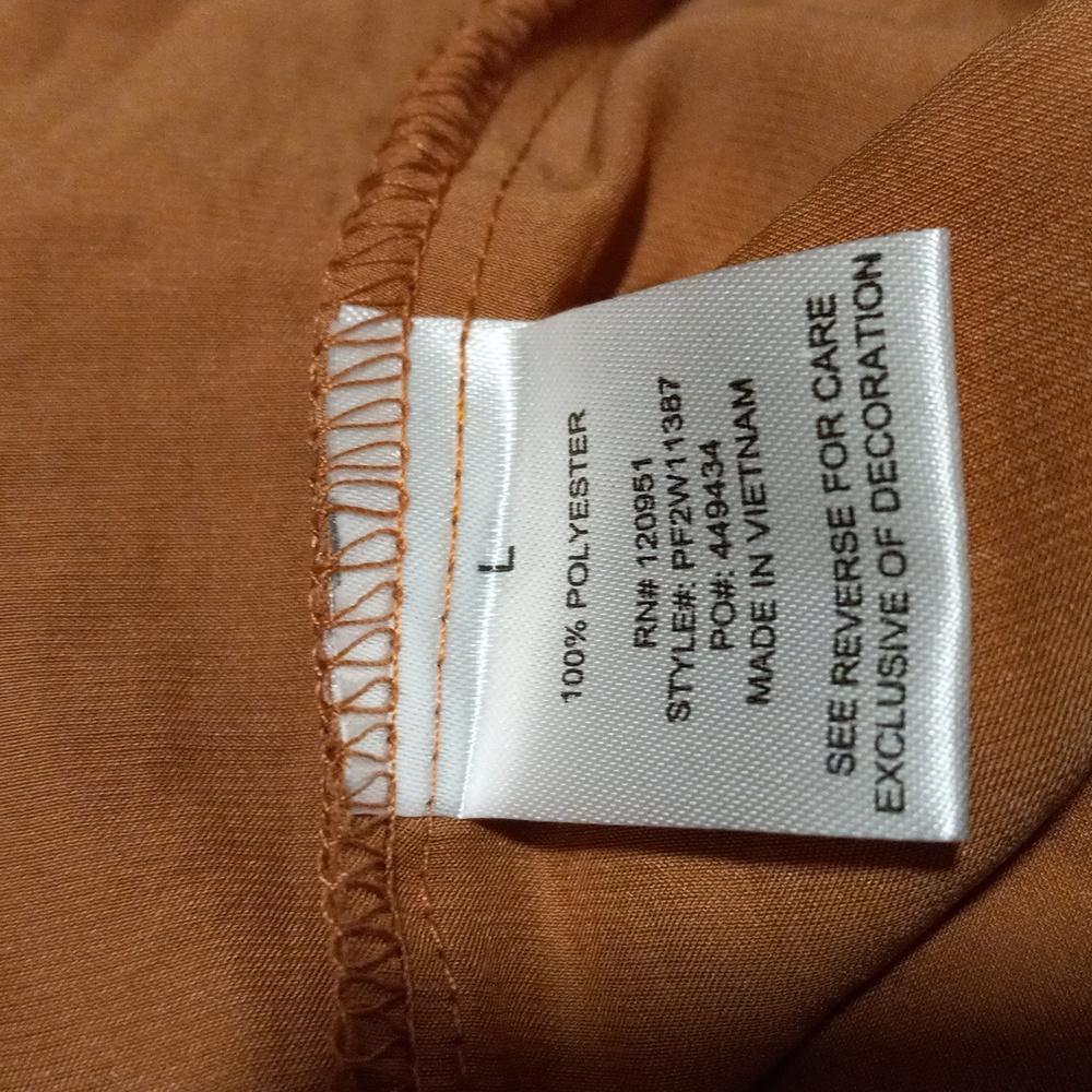 Pink Rose Rust Satin top NWT - Picture 4 of 5
